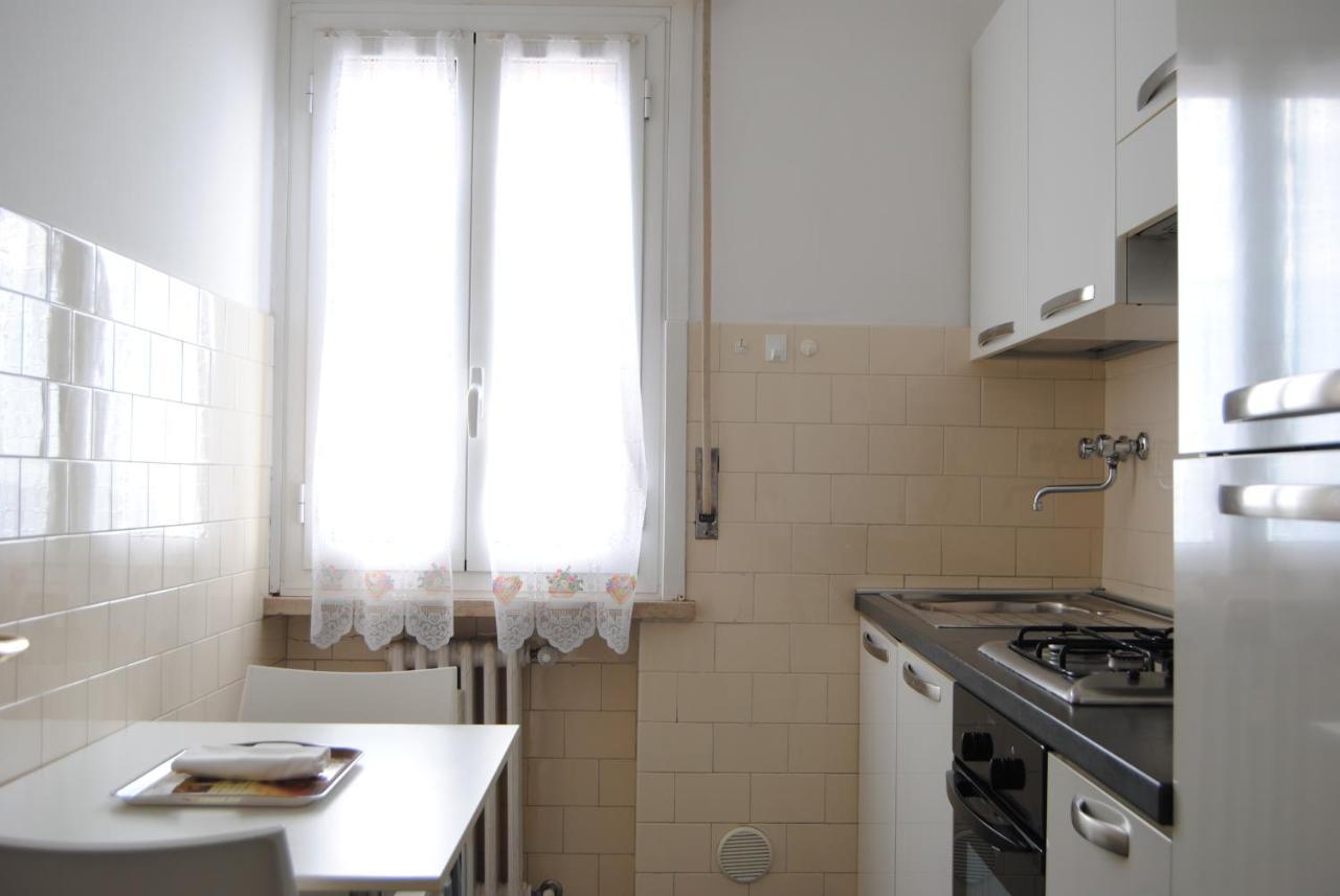 Gaiavacanze Beach Apartment Bordighera Bagian luar foto